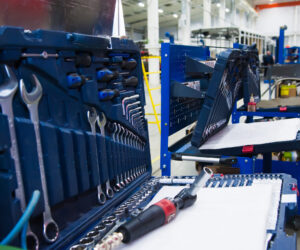tool sets in a large industrial workplace utc