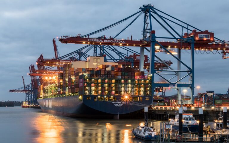Making a Modern and Completely Automated Port Solution
