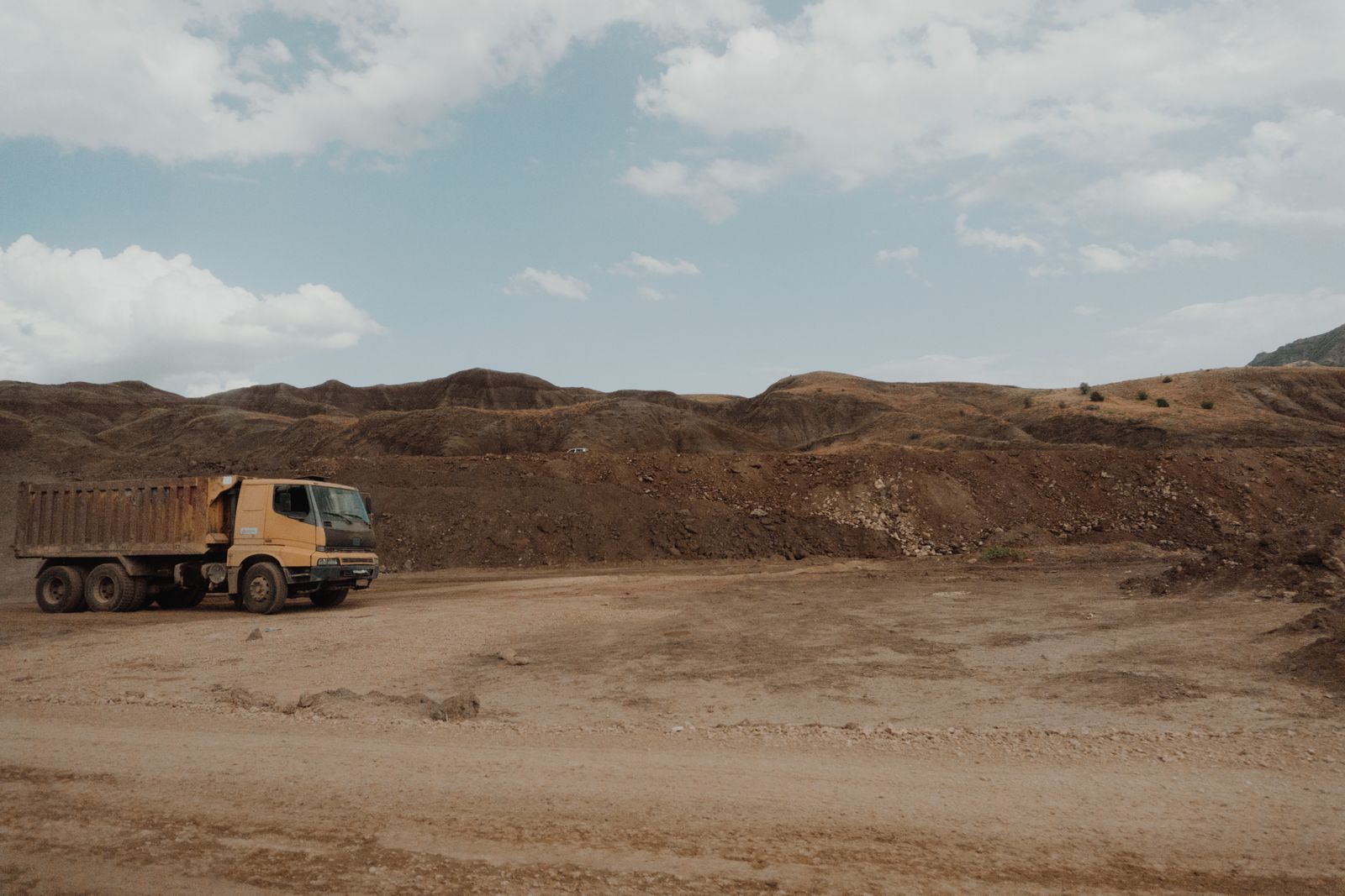 The Operation and Management of Weighbridges System